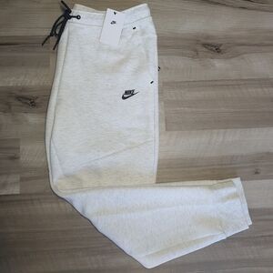 Nike Sportswear Tech Fleece Jogger Birch Heather HV0959-051 Sz Men's XL New